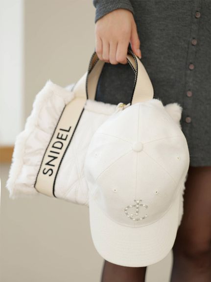 【SNIDEL×Juicy Couture】ストーンロゴキャップ