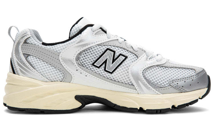 New Balance 530 ホワイト／メタリックシルバー／ブラック（MR530TA） 商品画像 2