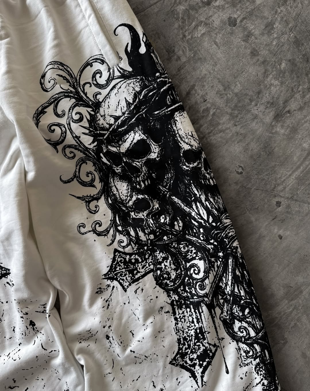 “AFTERLIFE” SWEATS 
