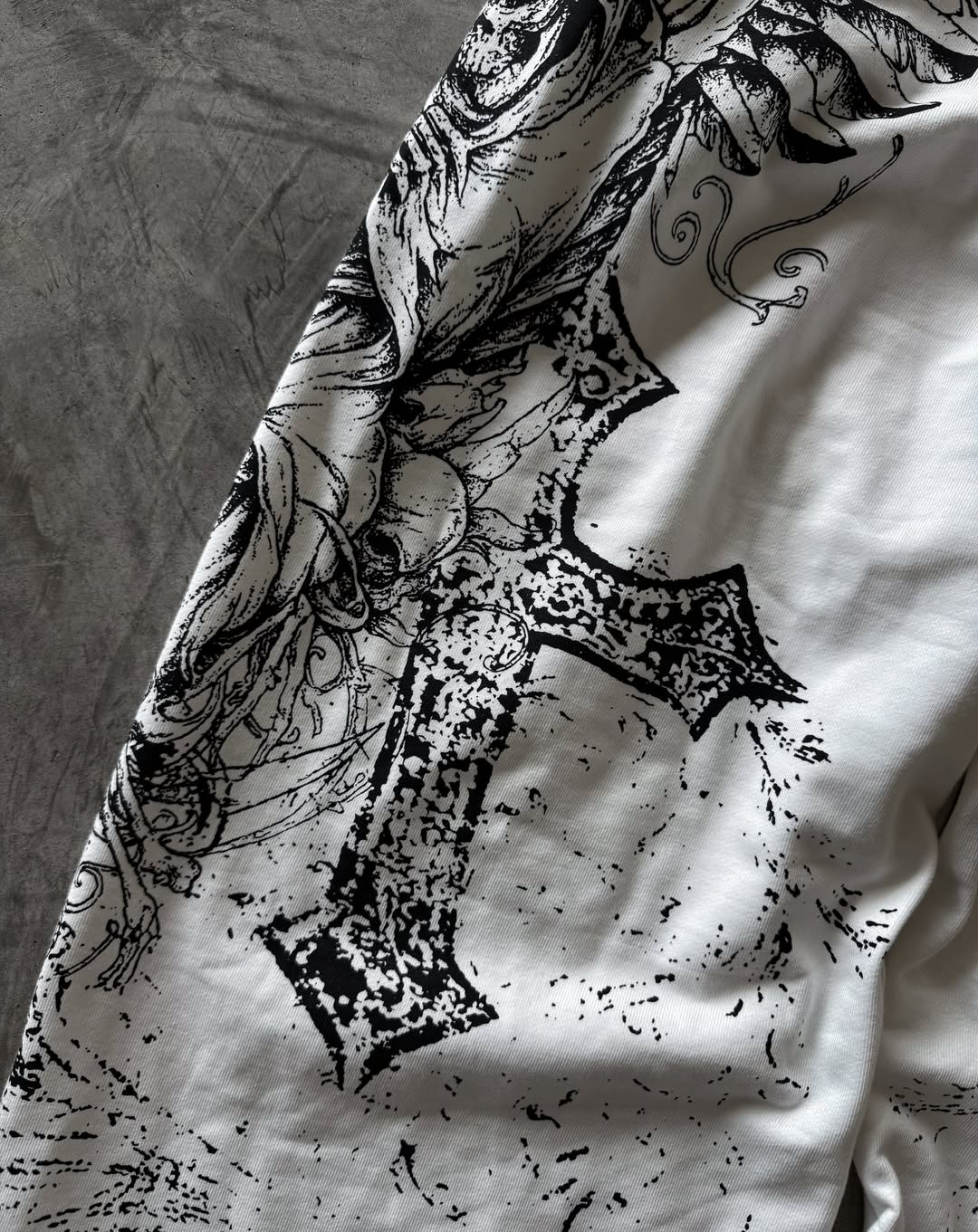 “AFTERLIFE” SWEATS 