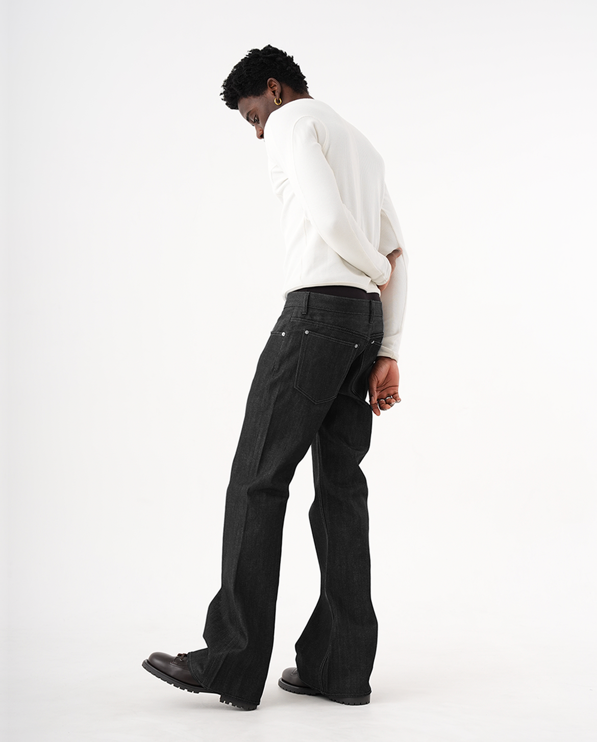 MENES Okayama Raw Selvedge Slim Bootcut Jeans - Black