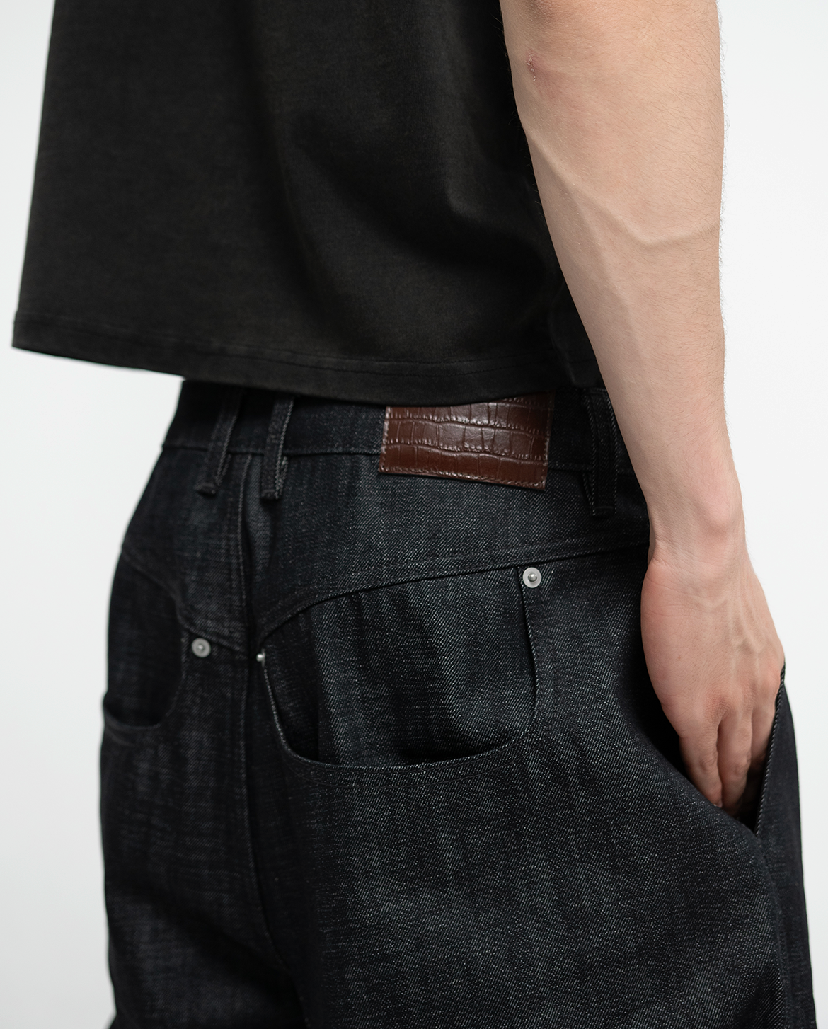 MENES Janome Raw Baggy Jeans - Black