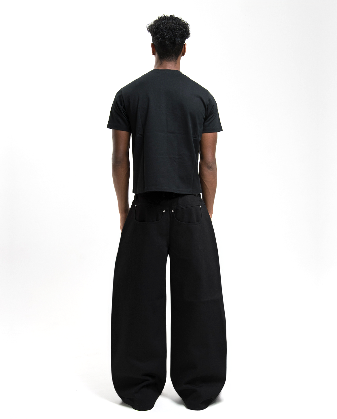 MENES Janome Raw Loose Fit Jeans - Black/Black