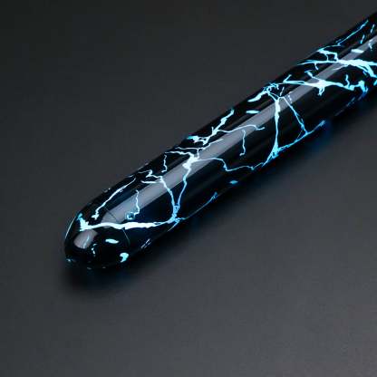 Dark lava blade - Ships within 12 hours