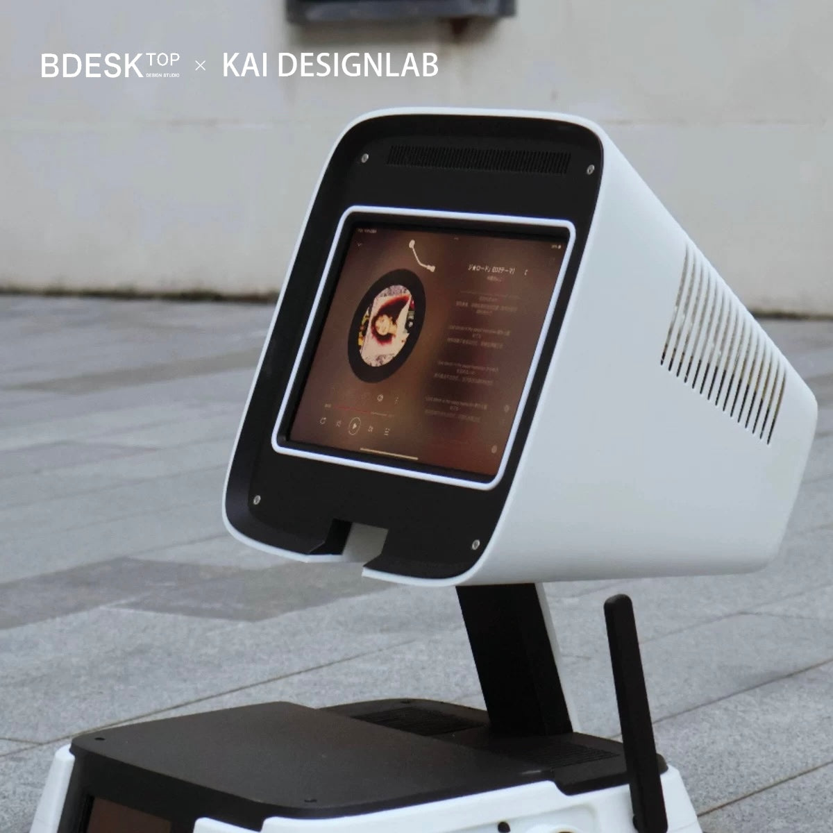 iretrolab 3D-Printed Workstation Dock - Ships within 24 hours