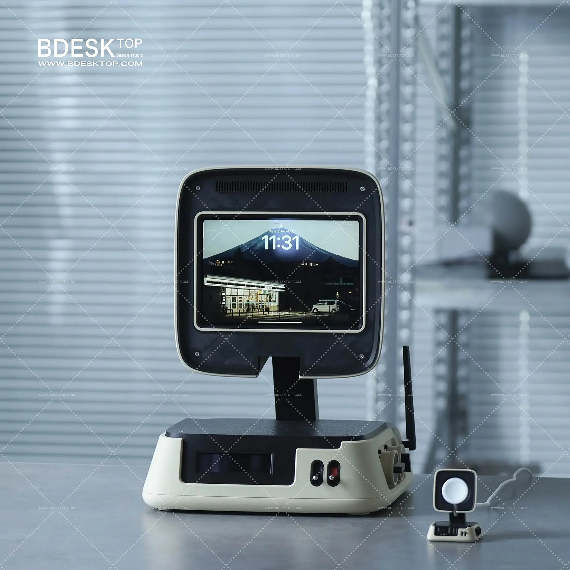 iretrolab 3D-Printed Workstation Dock - Ships within 24 hours