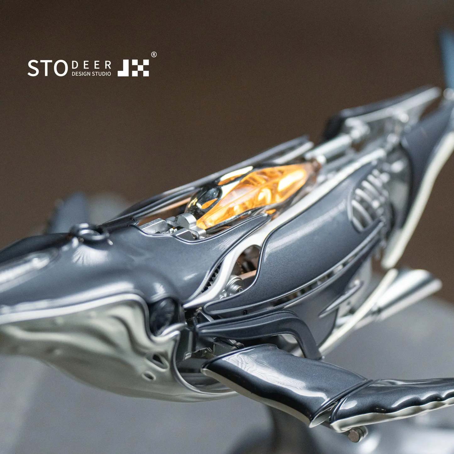 Stodeer Mechanical Metal Humpback Whale Model - Ships within 24 hours