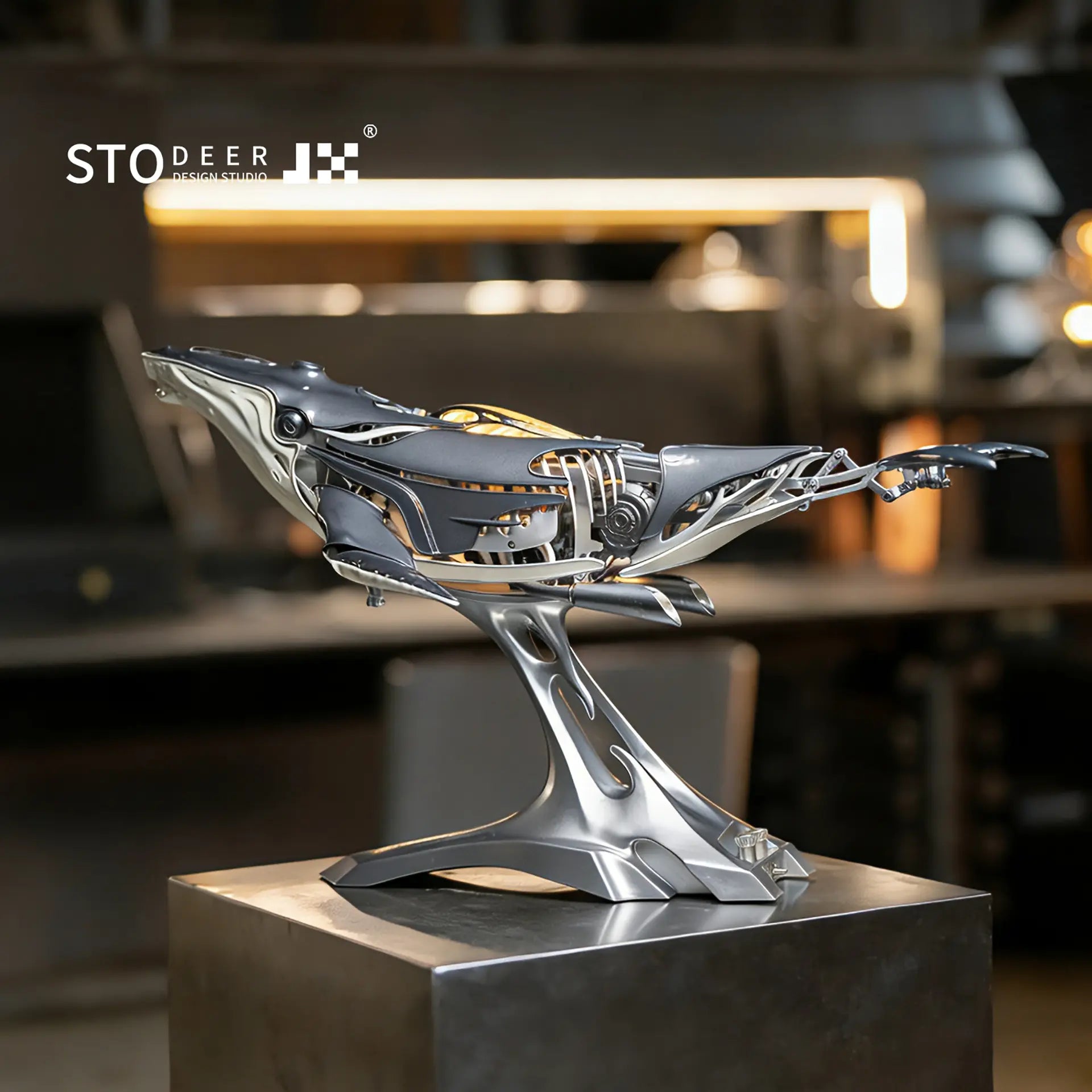 Stodeer Mechanical Metal Humpback Whale Model - Ships within 24 hours