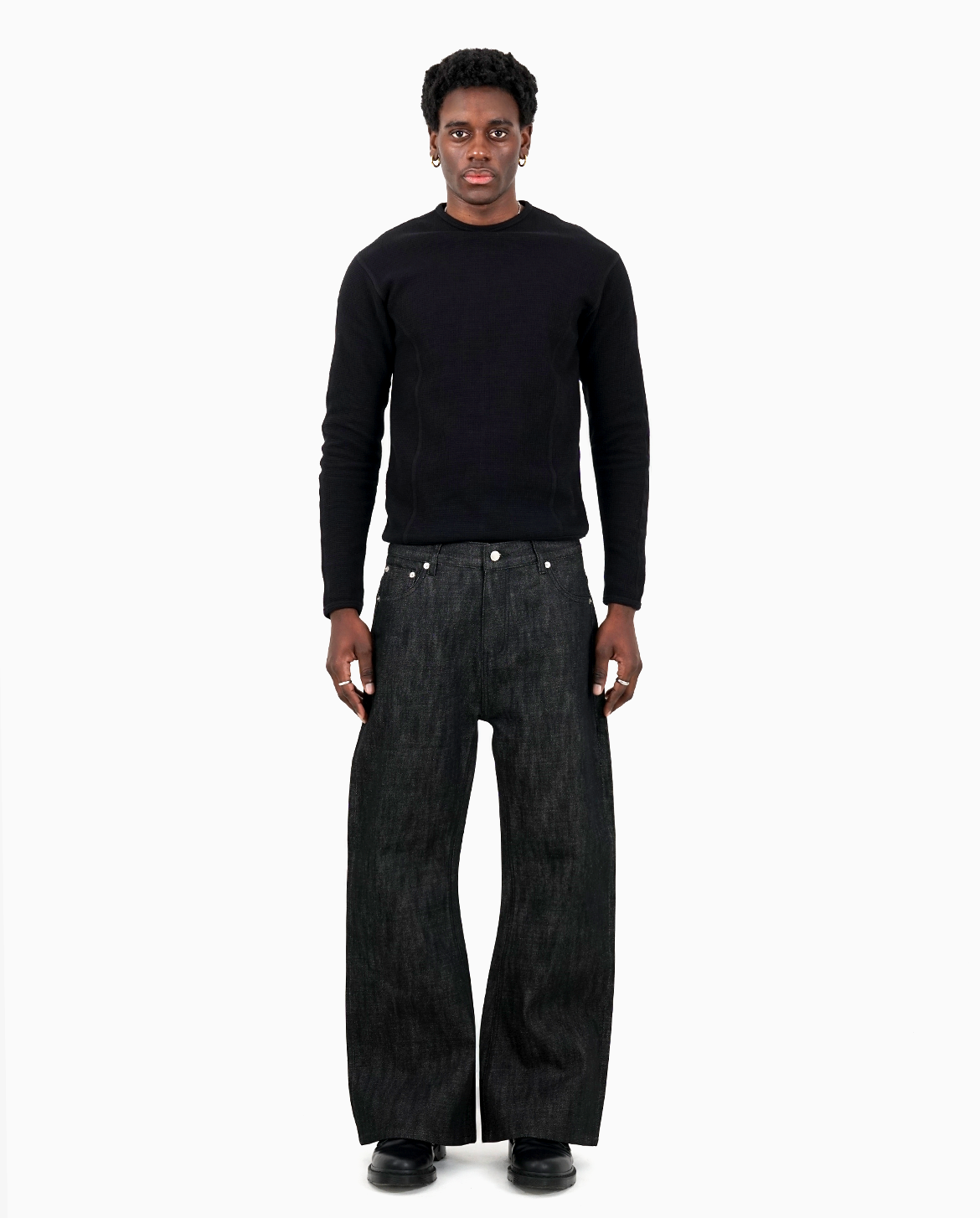 MENES Raw Selvedge Bootcut Jeans - Black