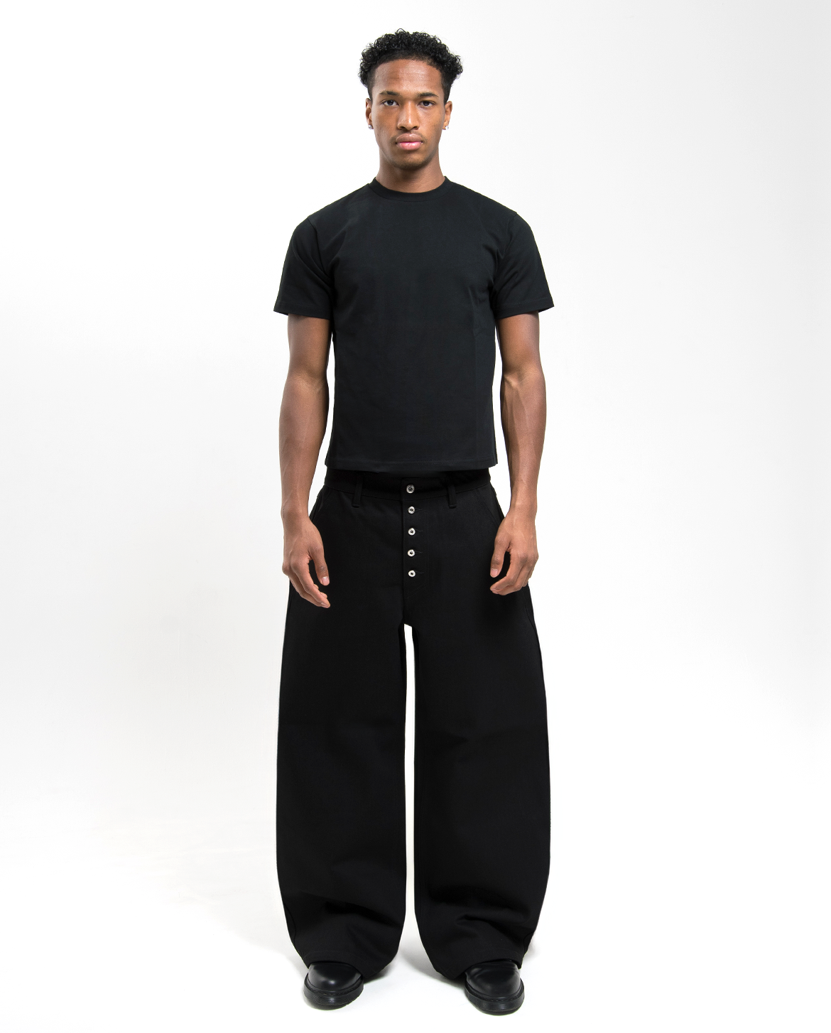 MENES Janome Raw Loose Fit Jeans - Black/Black
