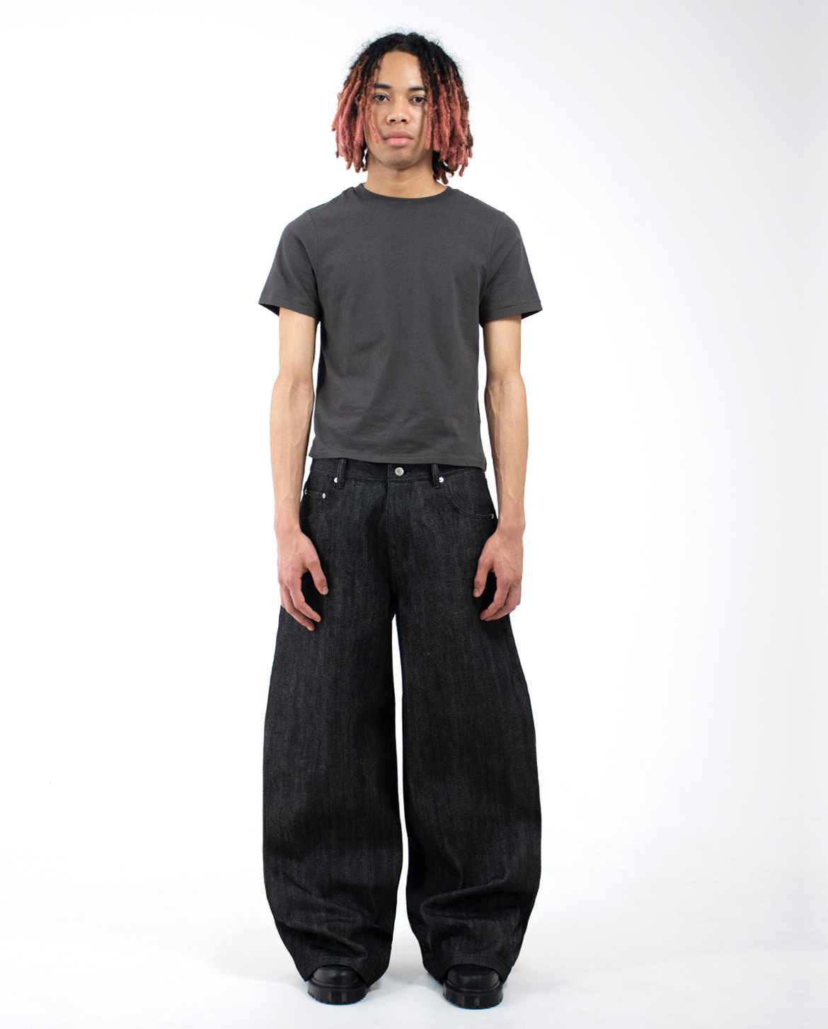 MENES Okayama Raw Selvedge Baggy Jeans - Black