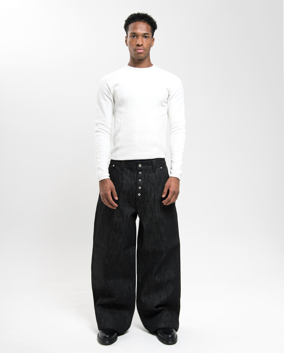 MENES Raw Selvedge Loose Fit Jeans - Black