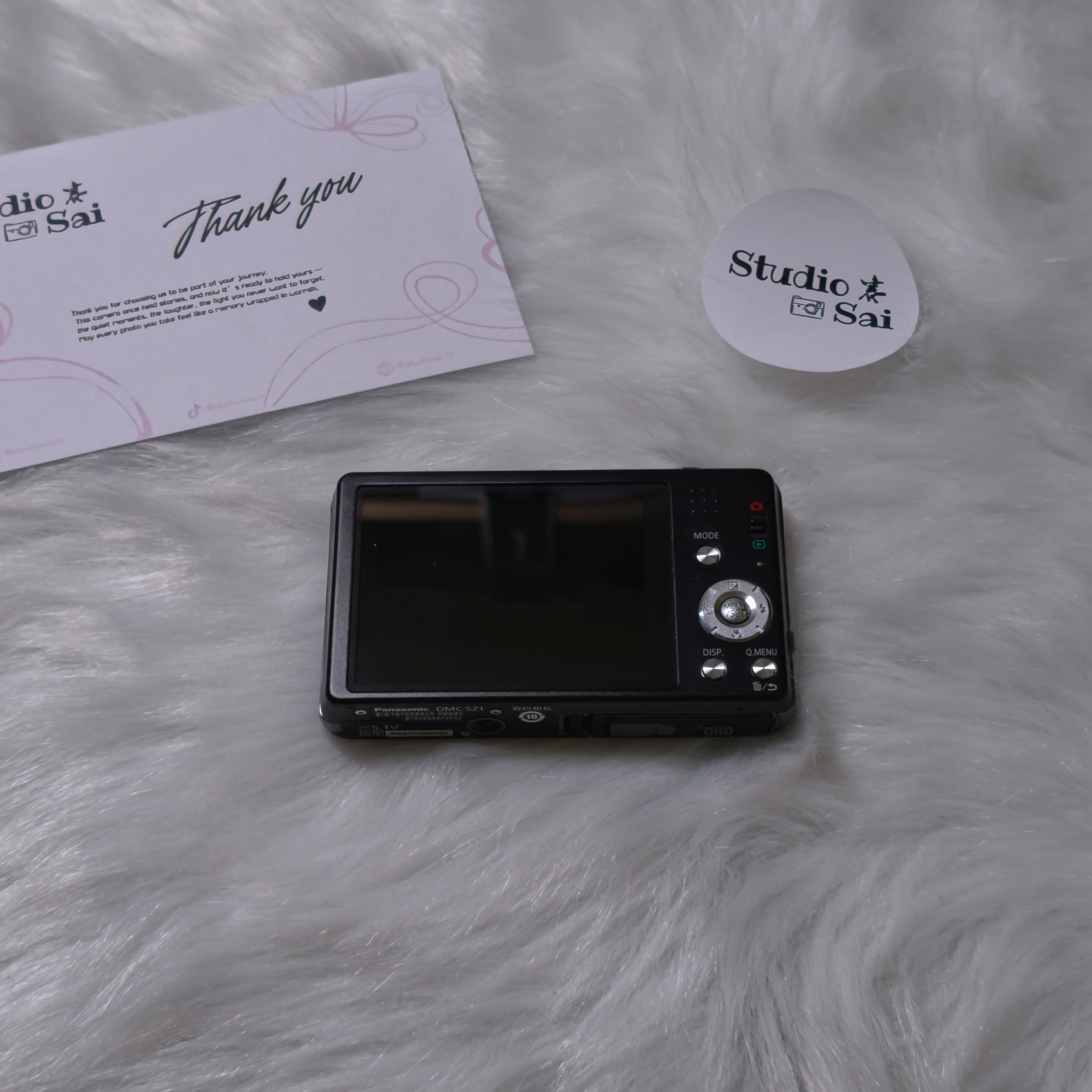 Lumix SZ1 Like-new condition