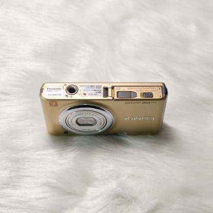 Lumix DMC-FX77 99% new