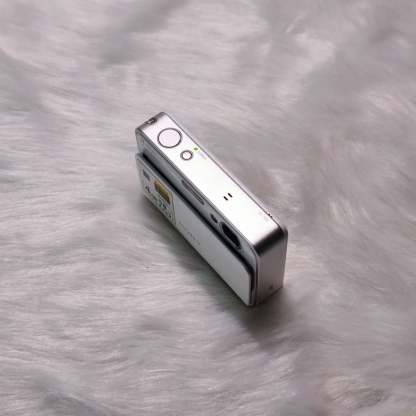 Sony DSC-T2 Pristine condition