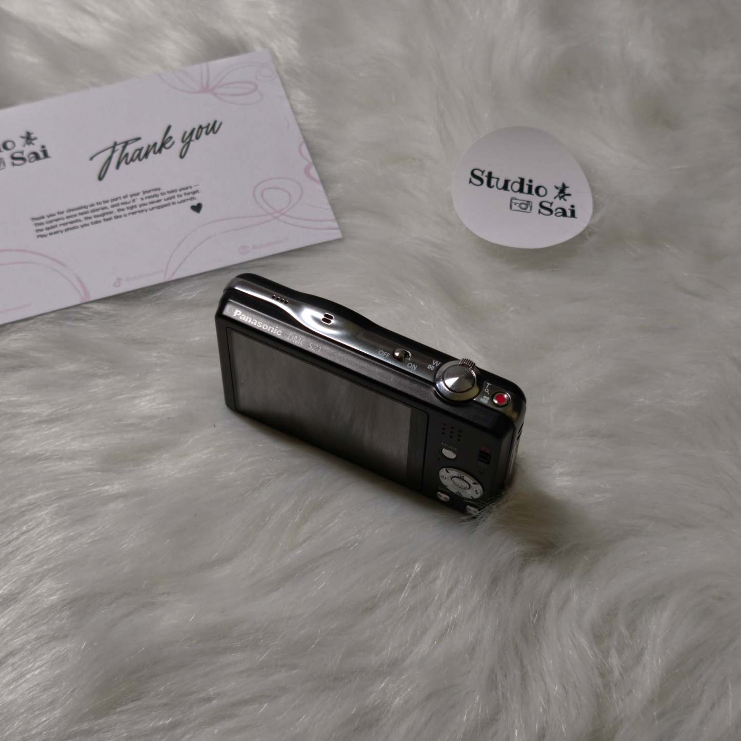 Lumix SZ1 Like-new condition