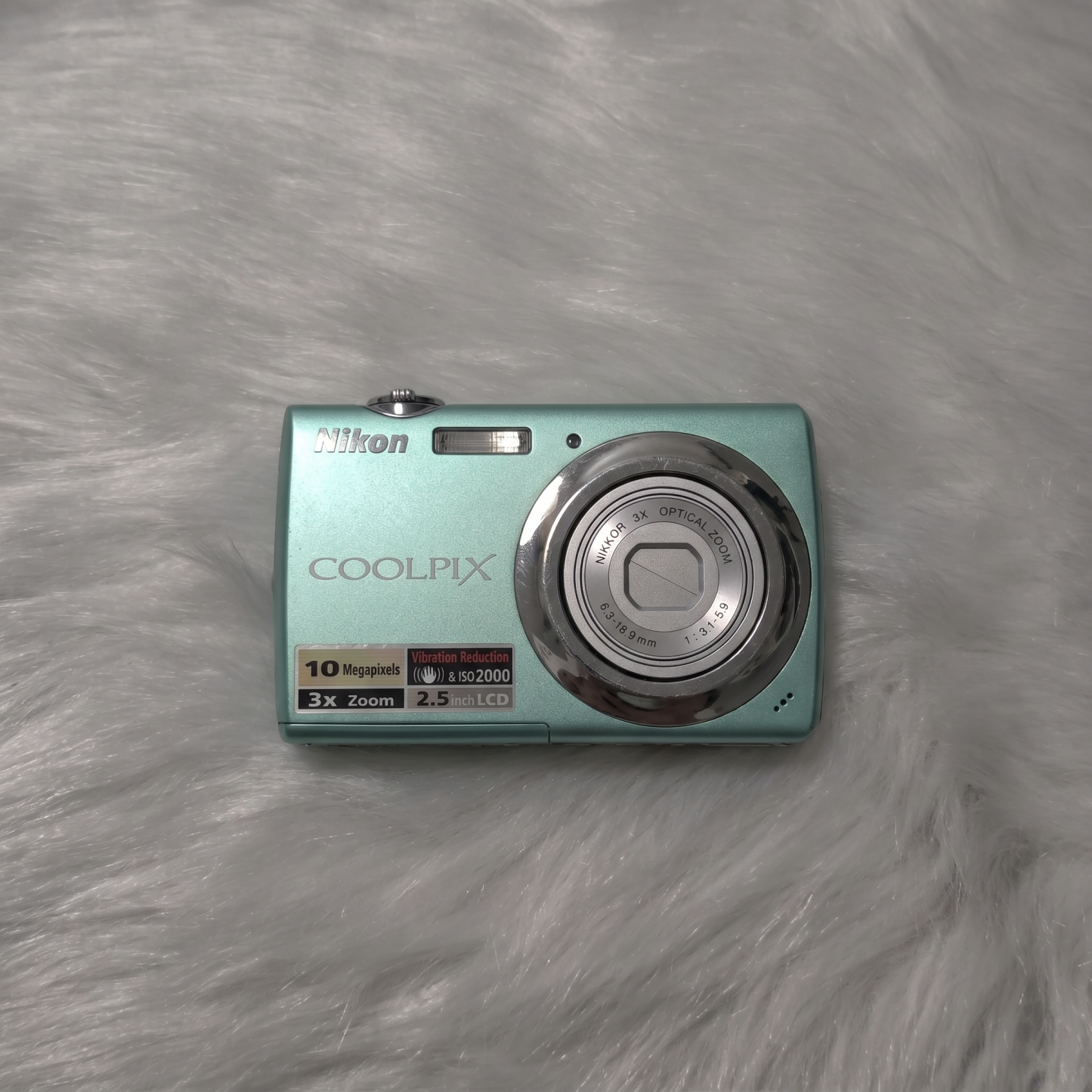 Nikon Coolpix S220 Mint Green Like-new condition