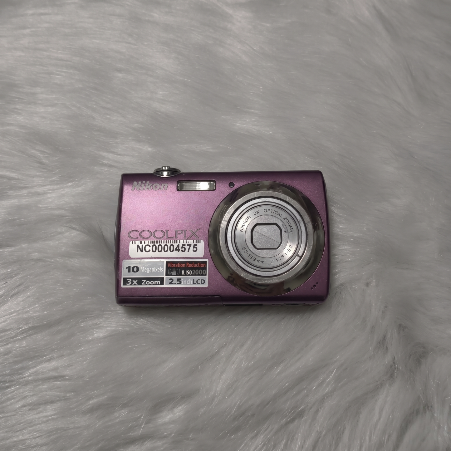 Nikon Coolpix S220 Deep Purple Like-new condition