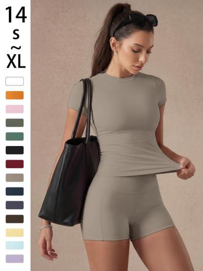 Women's Solid Color Set, Basic Versatile T-Shirt Top, Fashion Multi-Purpose Slimming Hip-Lifting Gym Shorts, Yoga Fitness Gym