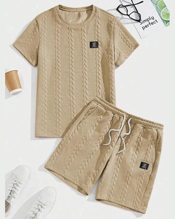 Conjunto de Camiseta Texturizada Sólida para Hombre y Shorts con Cintura Ajustable