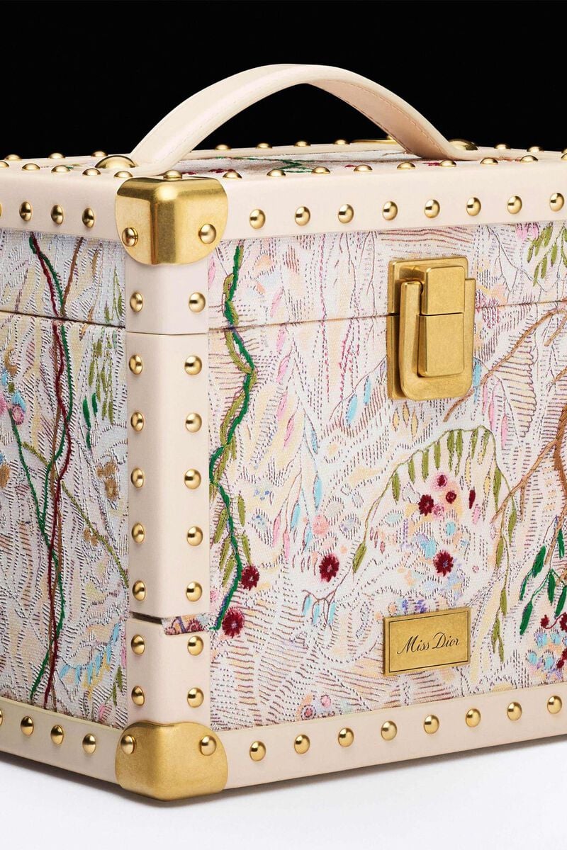 Miss Dior by Eva Jospin