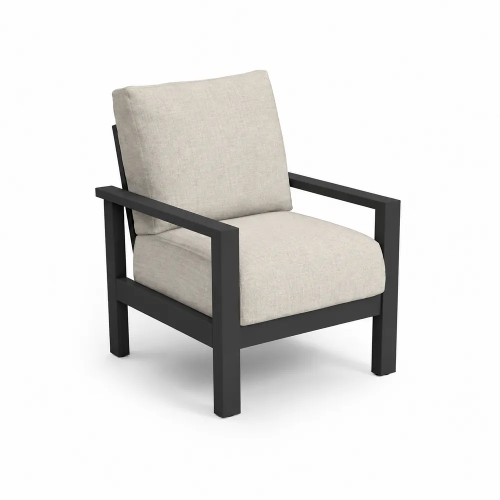Sillón de aluminio con cojines beige
