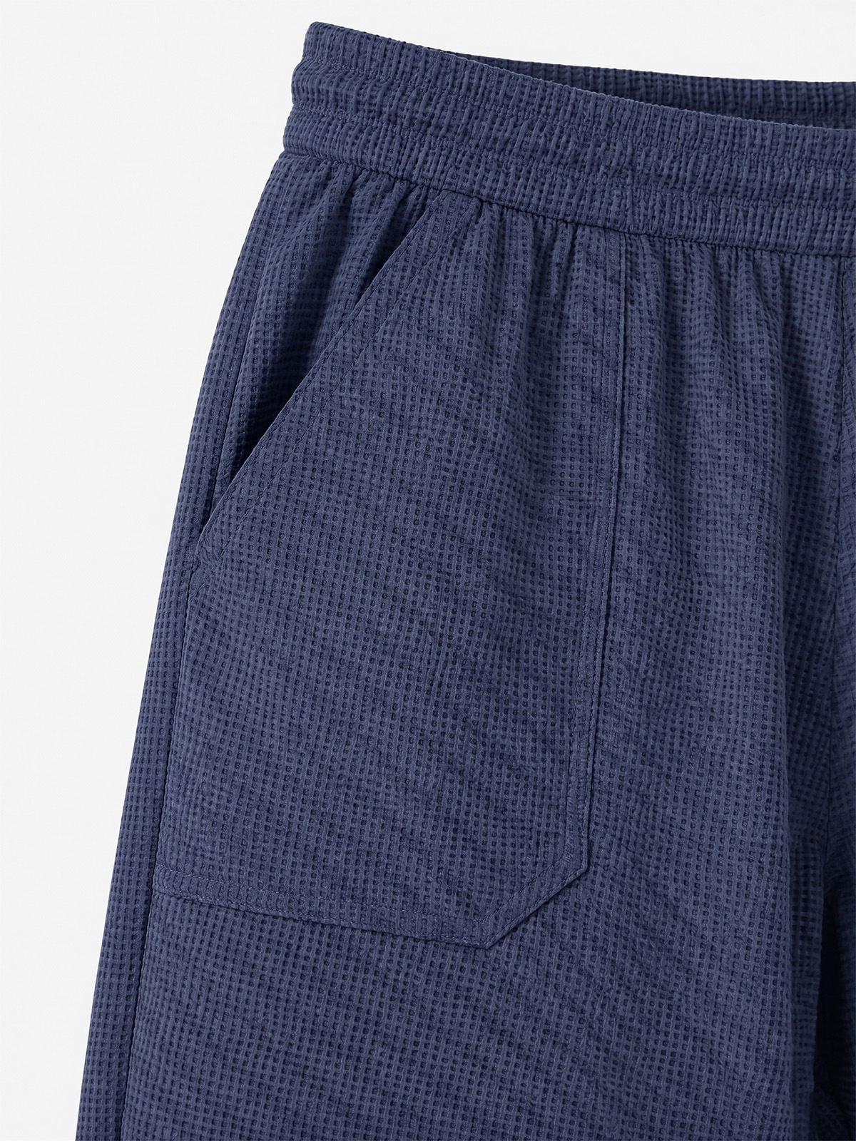 Breathable Waffle-Knit Textured Shorts with Vintage Deep Patch Pockets