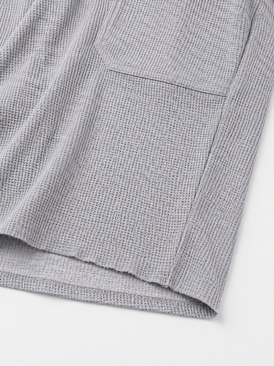 Breathable Waffle-Knit Textured Shorts with Vintage Deep Patch Pockets