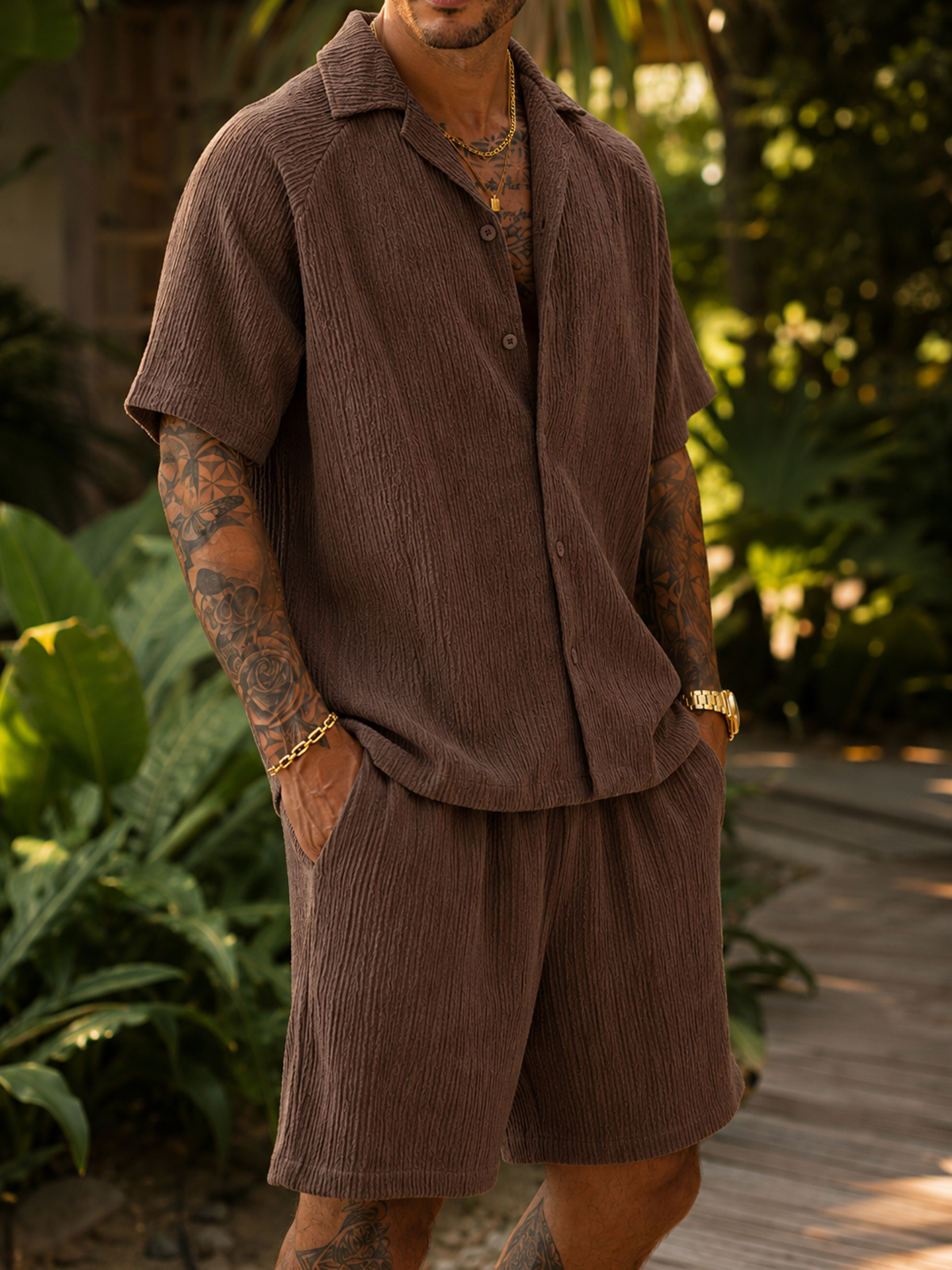 Pleated Luxury Resort Two-Piece Set – Cuban Collar Short-Sleeve Shirt & Shorts