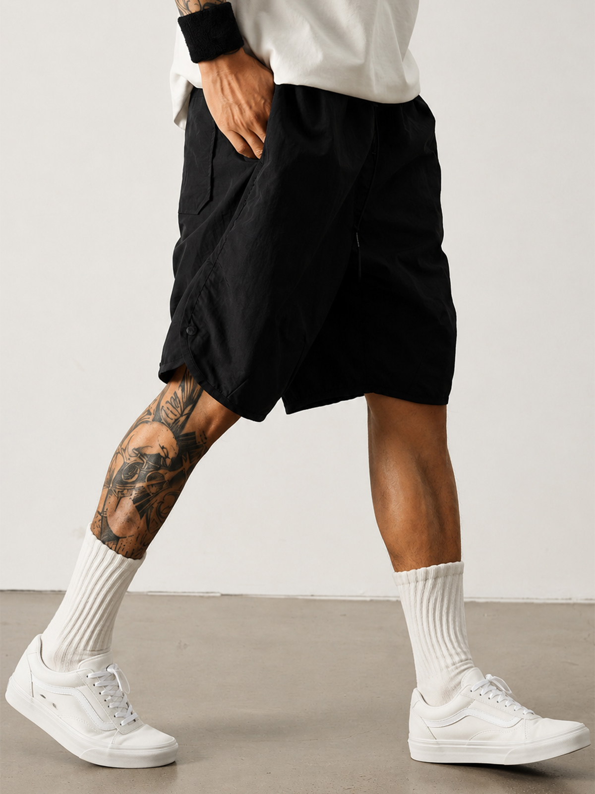 Men's Lightweight Quick-Dry Loose-Fit Wide-Leg Outdoor Casual Shorts
