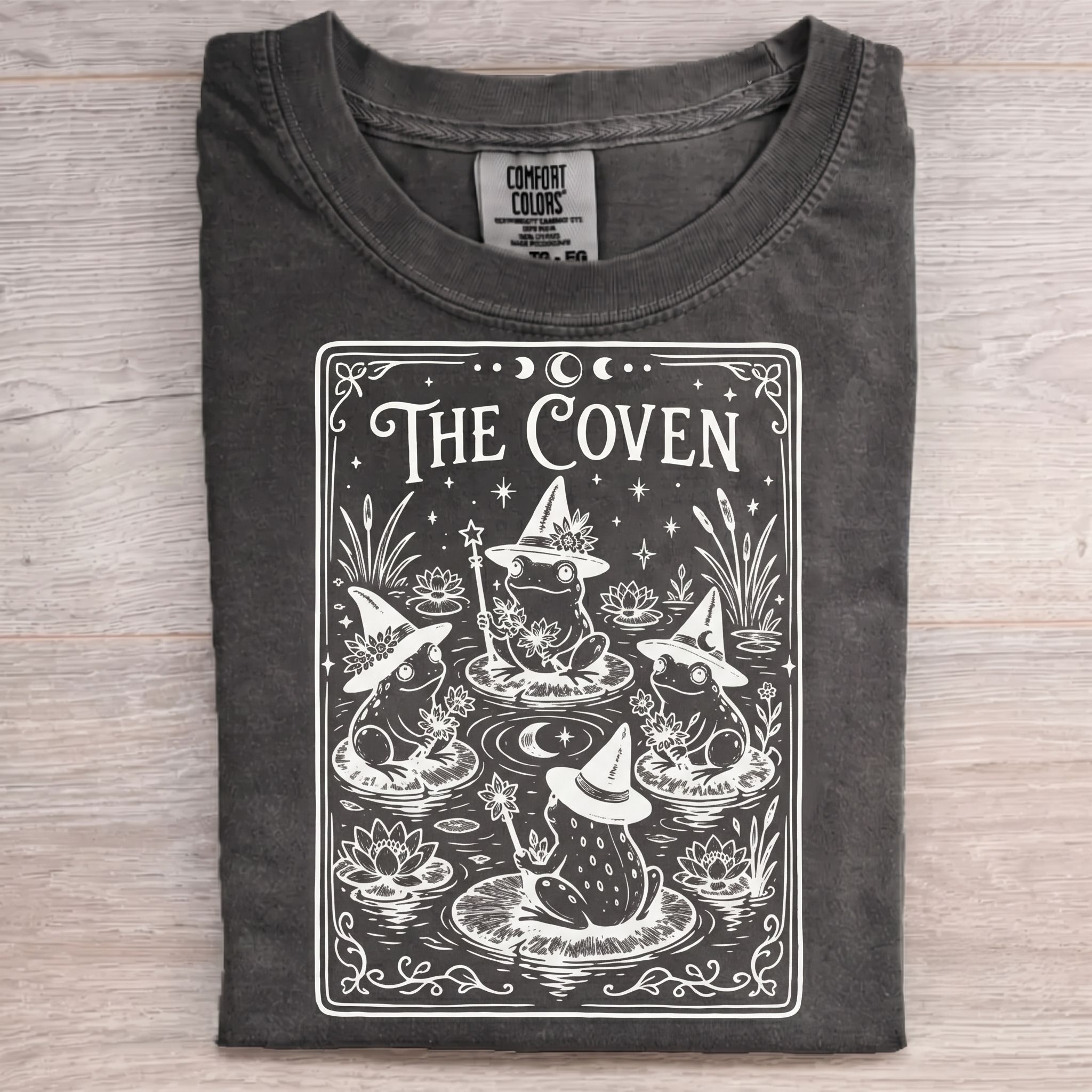 Medieval Frog Bride Bachelorette T-shirt