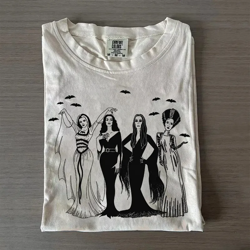 Women Fall Spooky Season Goth Friends Halloween T-shirt