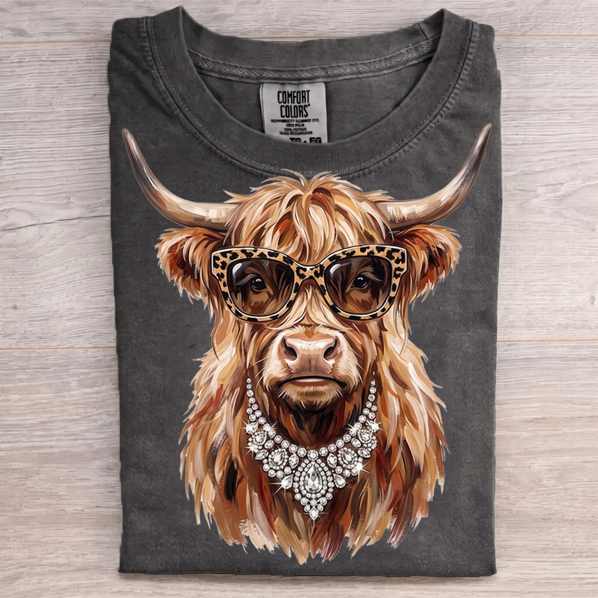 Leopard Sunglasses Highland Cow T-Shirt