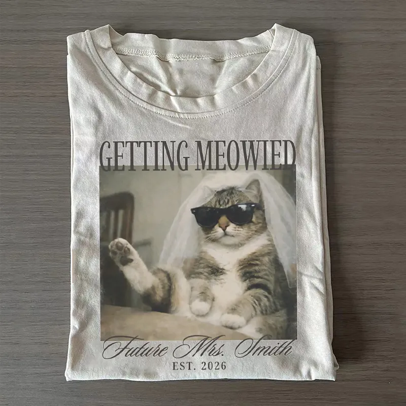 Future Mrs Getting Meowied T-shirt