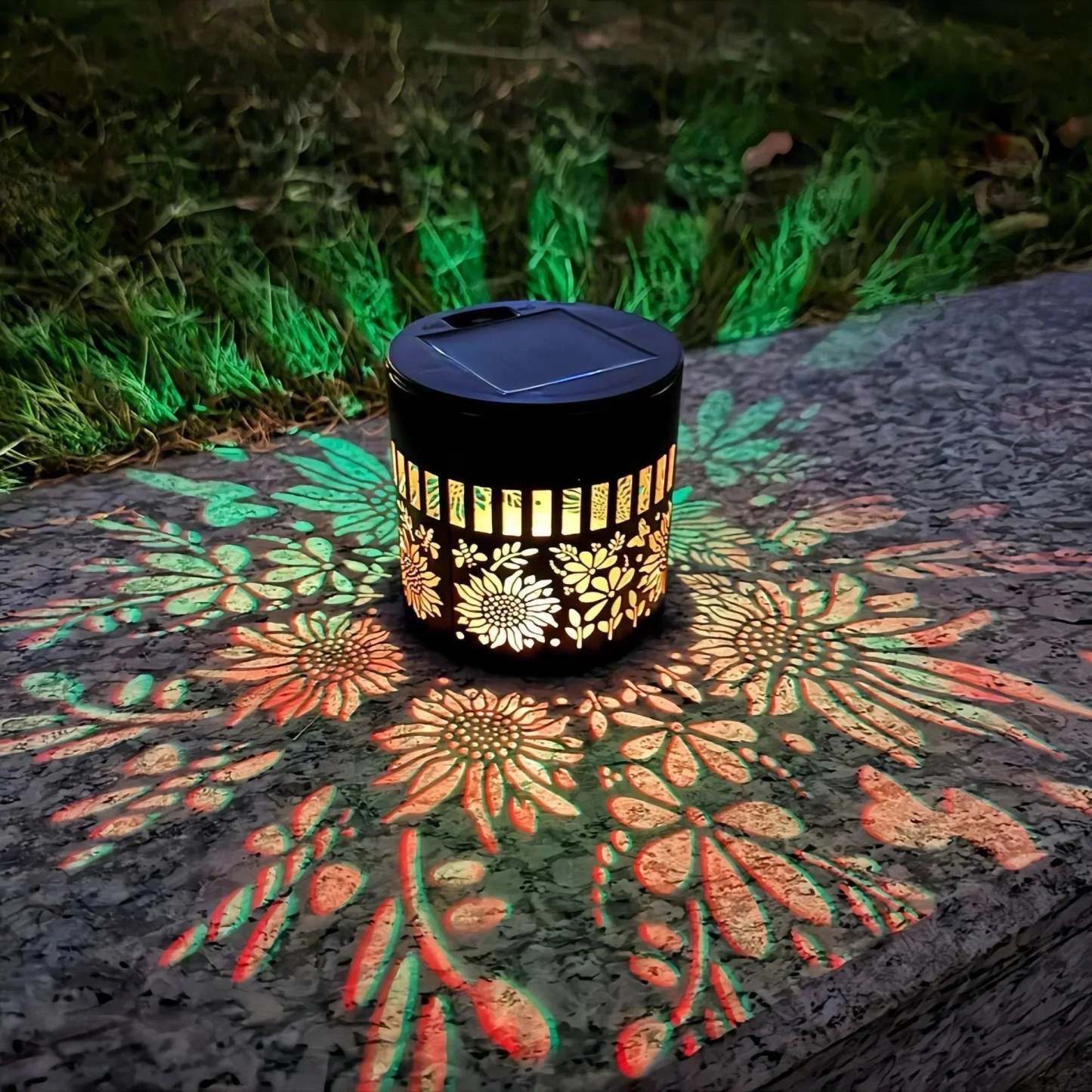 🌞 Limited-time 50% off! 🌀💥 Solar-powered outdoor garden fence projector lights for patio ambiance decoration