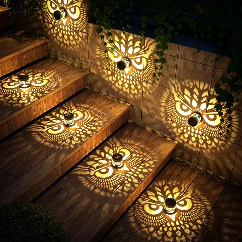 🌞 Limited-time 50% off! 🌀💥 Solar-powered outdoor garden fence projector lights for patio ambiance decoration