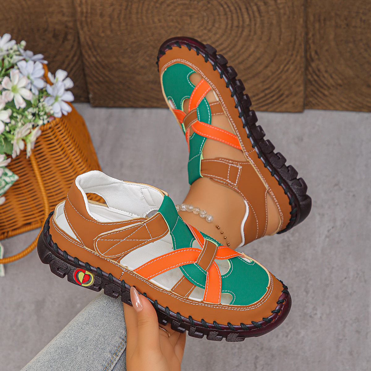 Women's Fashion Hollow Out Leather Sport Sandals Sneakers Slip-on Loafers