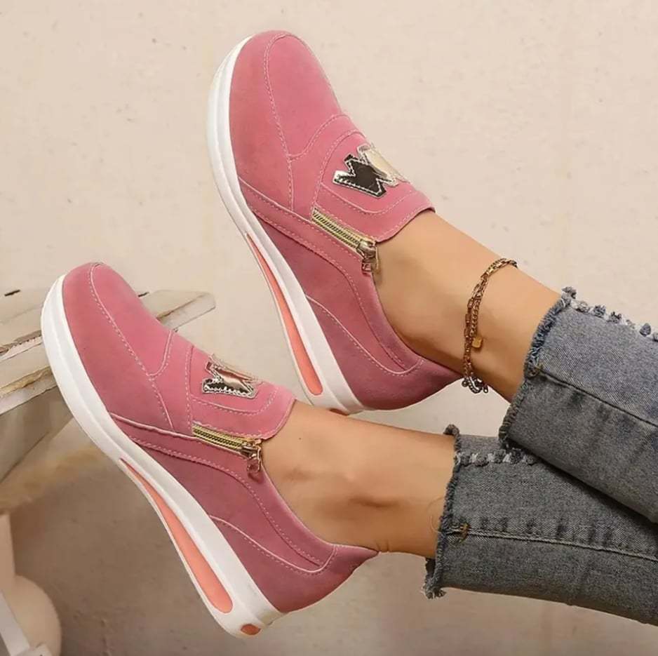 Women’s Comfort Zip Slip-On Sneakers – Lightweight, Breathable & Easy Walk Design