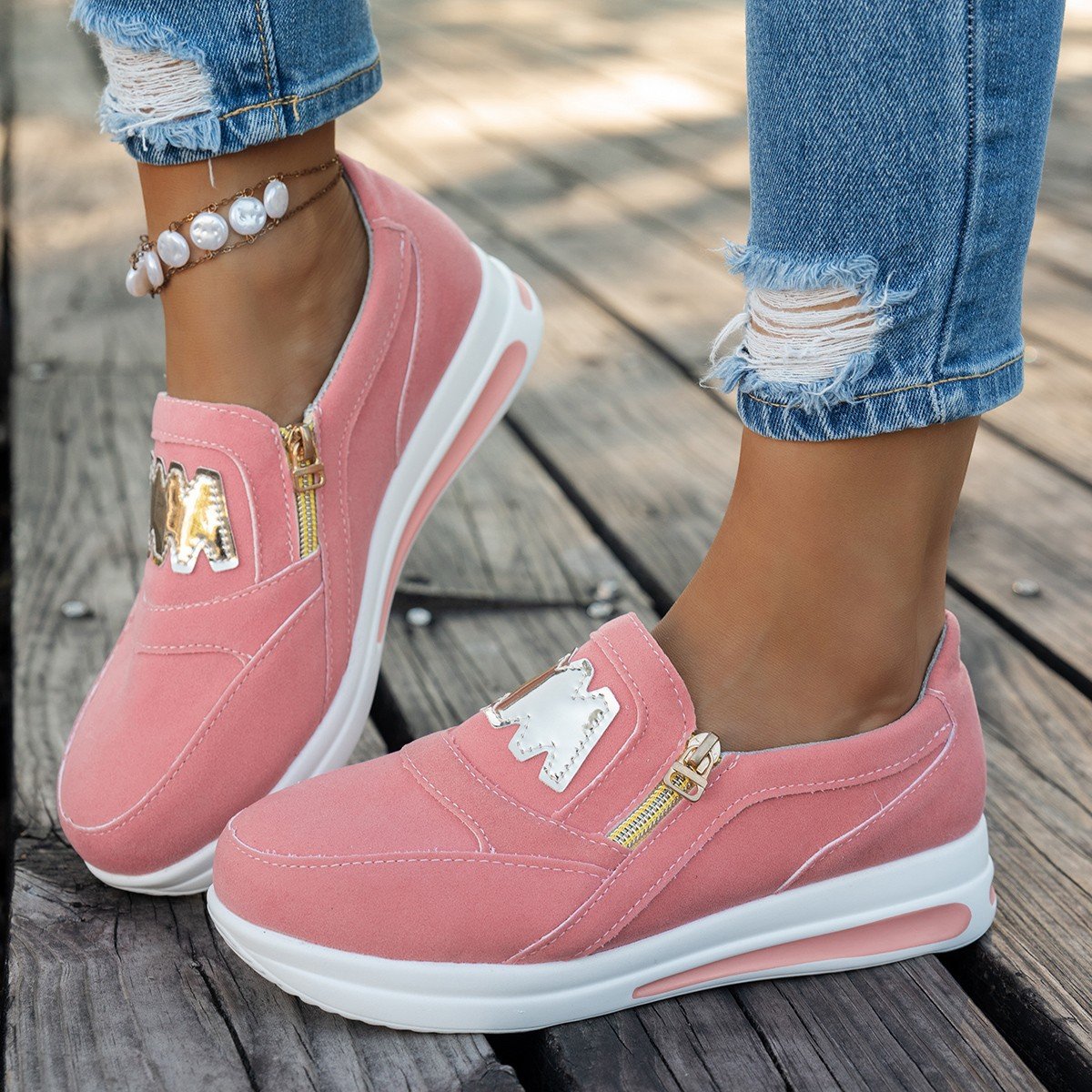 Women’s Comfort Zip Slip-On Sneakers – Lightweight, Breathable & Easy Walk Design