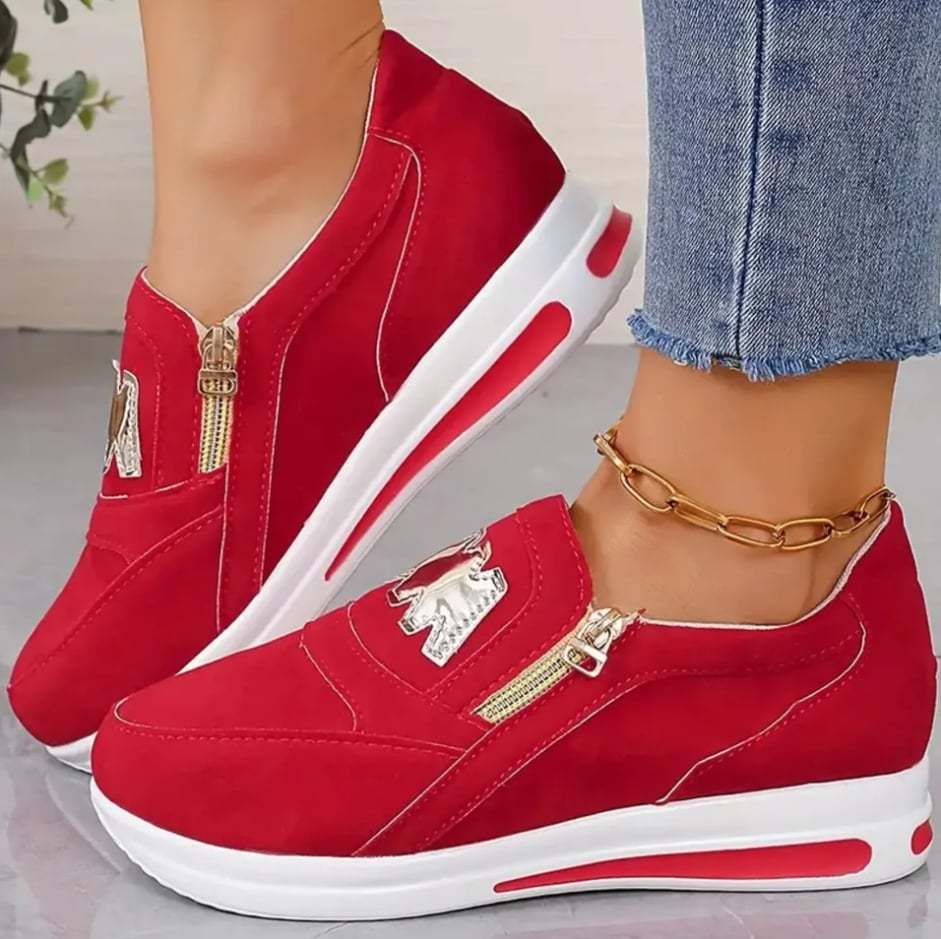Women’s Comfort Zip Slip-On Sneakers – Lightweight, Breathable & Easy Walk Design