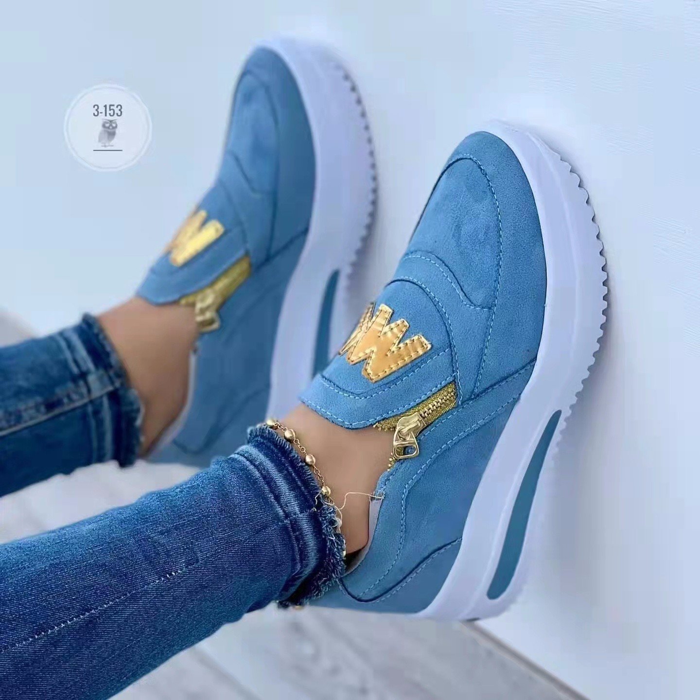 Women’s Comfort Zip Slip-On Sneakers – Lightweight, Breathable & Easy Walk Design
