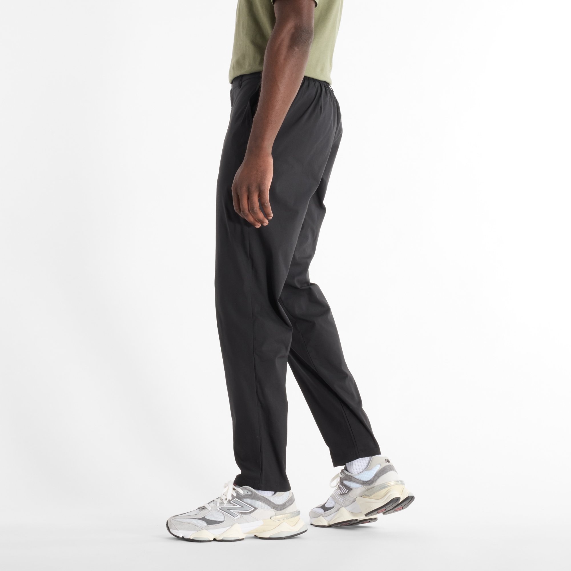 New Balance Athletics スタンダード テーパード パンツ 30インチ, MP43554BK