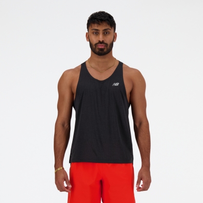 Pranav is wearing size M and is 6'/182.8cm. Waist: 30.5"/77.5cm