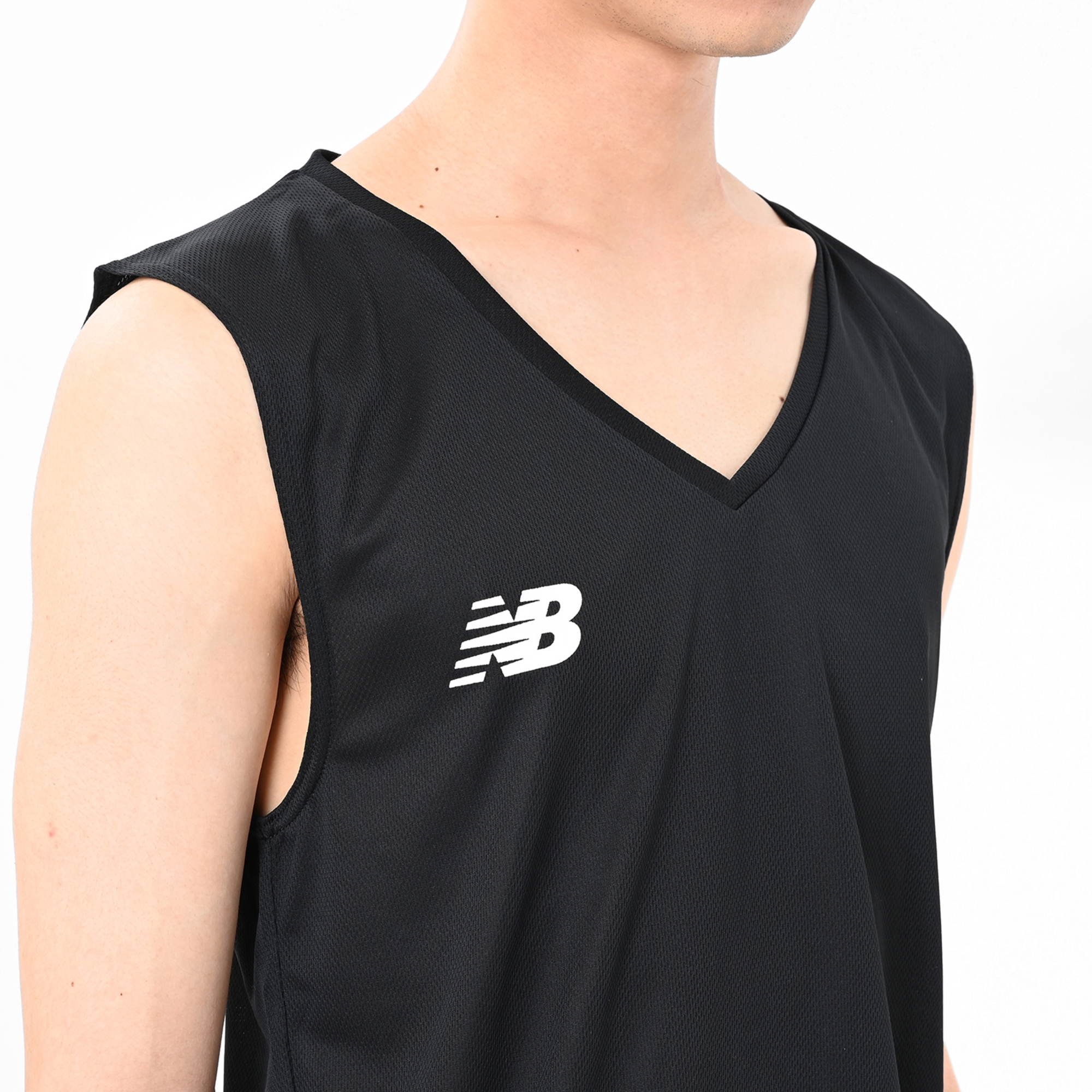 New Balance インナーシャツ Vネックノースリーブ, JMTF1022BK
