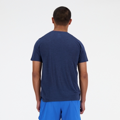 Ngawang is wearing size M and is 6'1.5"/187cm. Chest: 39.5"/100.3cm, Waist: 33"/84cm, Hips: 40"/102cm