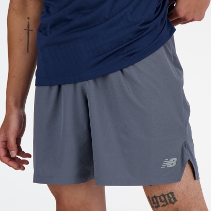 Tyler is wearing size M and is 6'/182.8cm. Chest: 36.25"/92cm, Waist: 29.5"/75cm, Hips: 37"/94cm