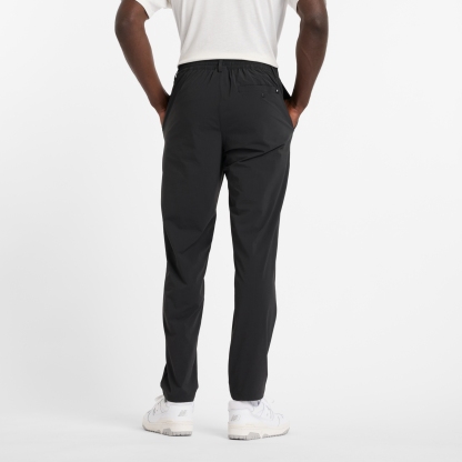 Gene is wearing size M and is 6’0"/182.9cm. Waist: 30"/76cm