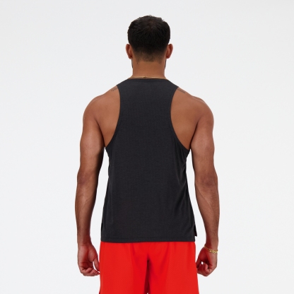 Pranav is wearing size M and is 6'/182.8cm. Waist: 30.5"/77.5cm