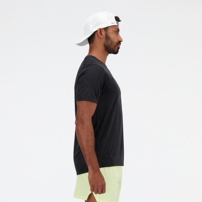 Pranav is wearing size M and is 6'/182.8cm. Waist: 30.5"/77.5cm