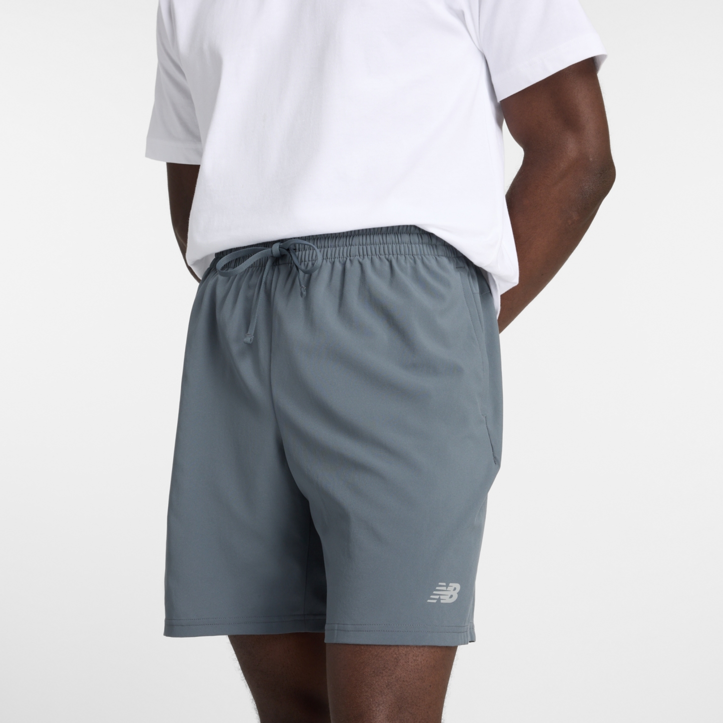 Sebastian is wearing size M and is 6'2"/188cm. Chest: 38.75"/98.4cm, Waist: 32"/81.3cm, Hips: 39"/99cm
